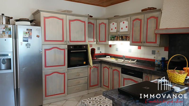 Villa - 161 m² - 8 pièces