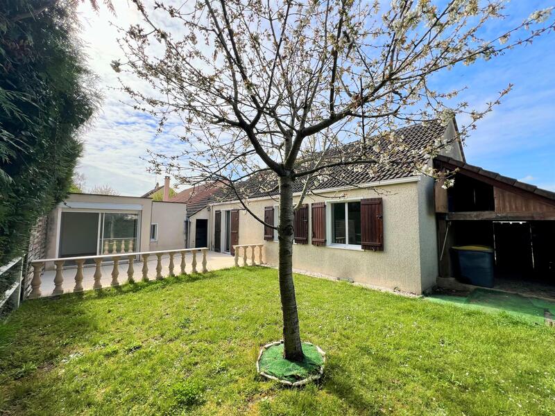 Maison - 80 m² - 4 pièces