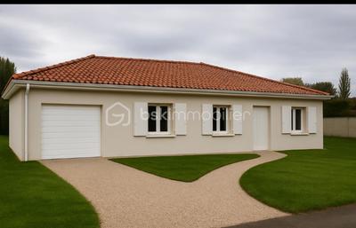 Maison - 90 m² - 4 pièces