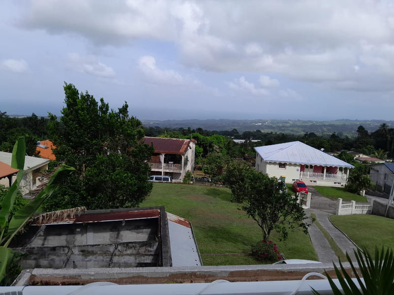 Maison - 198 m² - 9 pièces