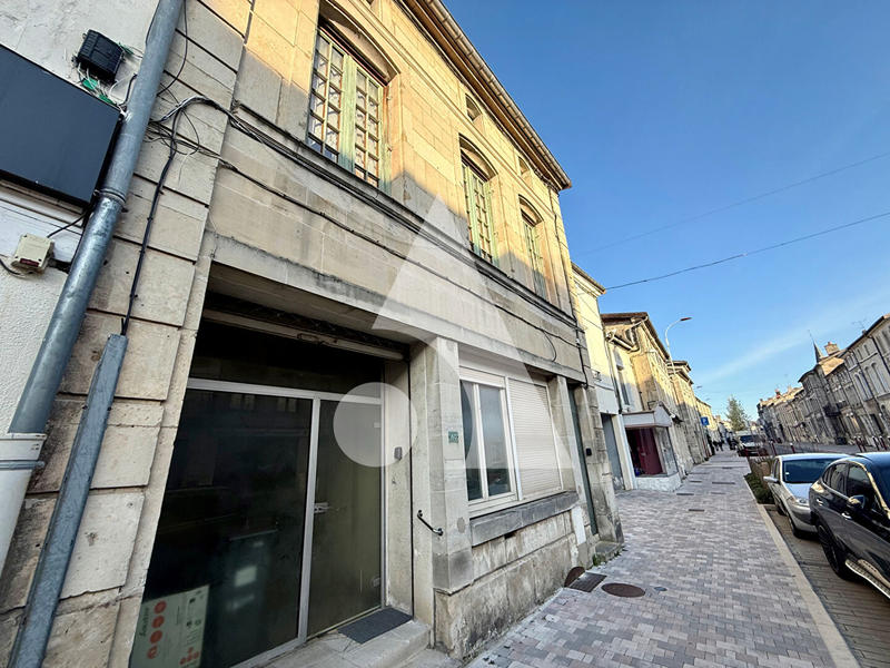 Immeuble - 200 m² - 5 pièces