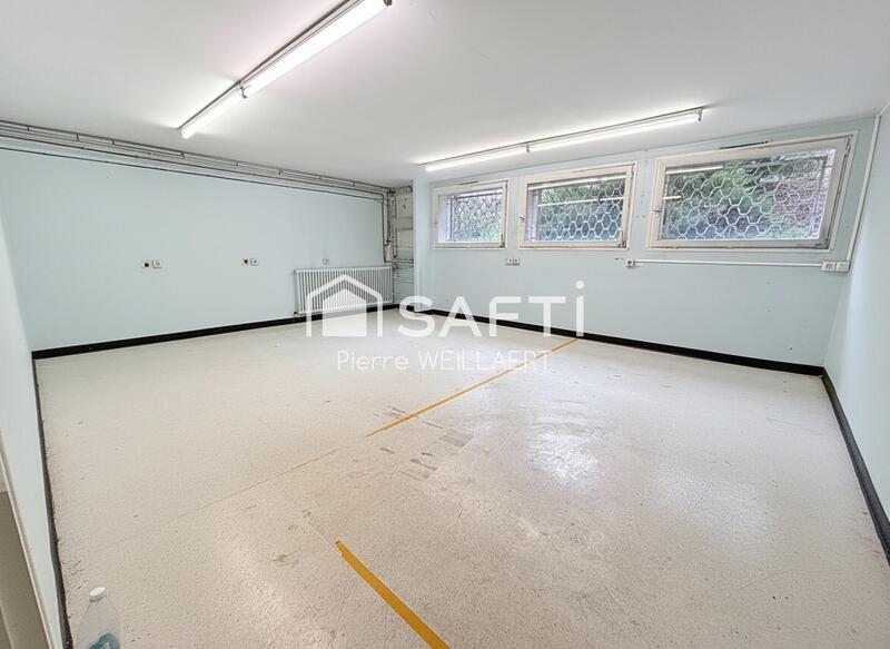 Local commercial - 231 m² - 4 pièces