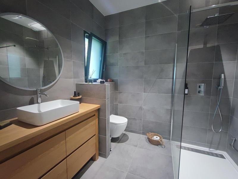 Villa - 182 m² - 6 pièces