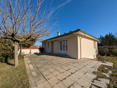 Maison - 90 m² - 4 pièces