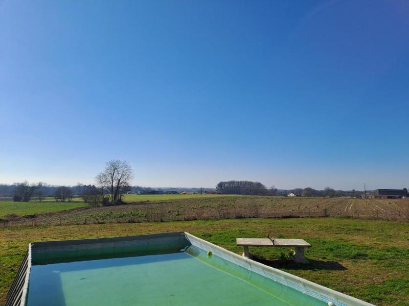 Maison - 160 m² - 8 pièces