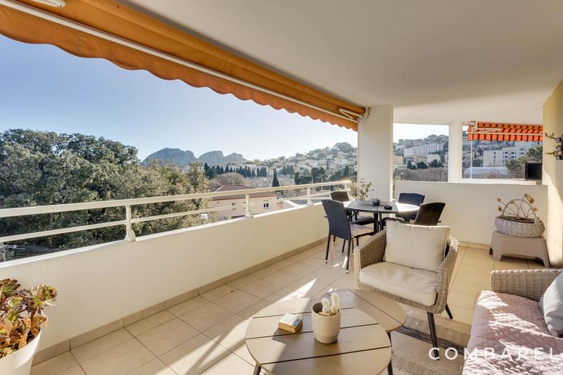 Appartement - 72 m² - 3 pièces