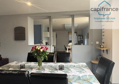 Maison bourgeoise - 127 m² - 8 pièces