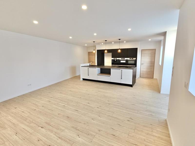 Maison - 111 m² - 4 pièces