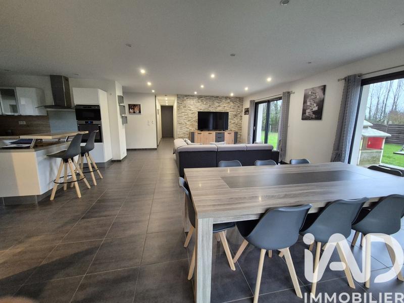 Maison - 177 m² - 6 pièces