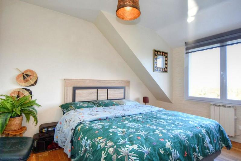 Maison - 170 m² - 7 pièces