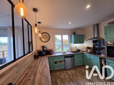 Maison - 111 m² - 5 pièces