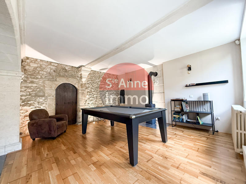 Maison - 177 m² - 7 pièces