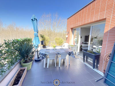 Appartement - 94 m² - 5 pièces