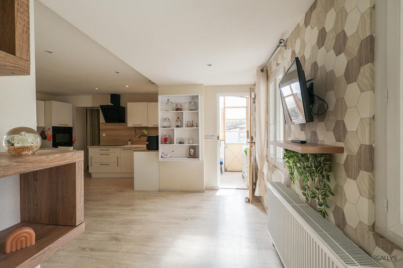 Maison - 115 m² - 5 pièces