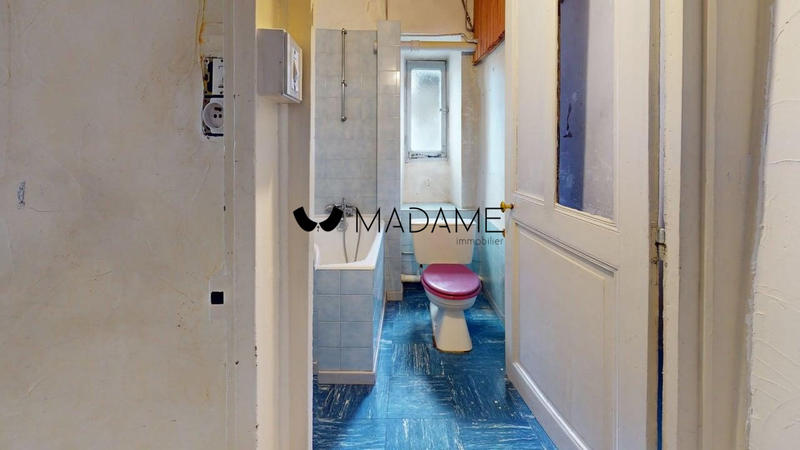 Appartement - 95 m² - 6 pièces