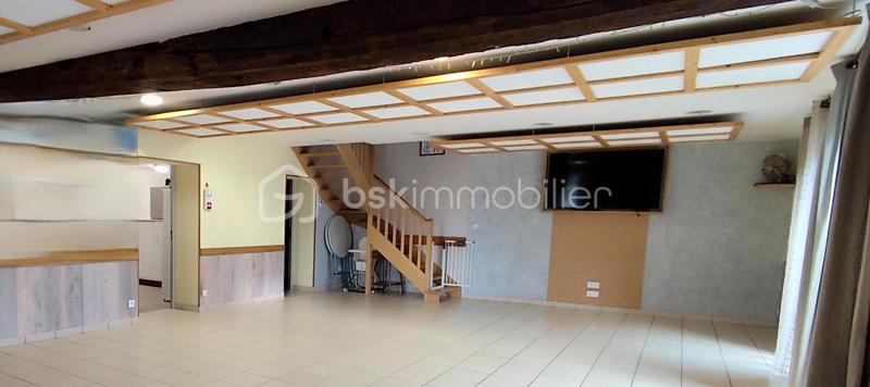 Maison - 182 m² - 6 pièces