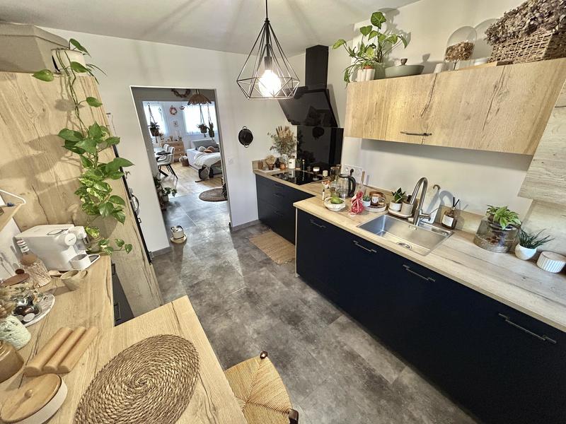 Appartement - 75 m² - 3 pièces