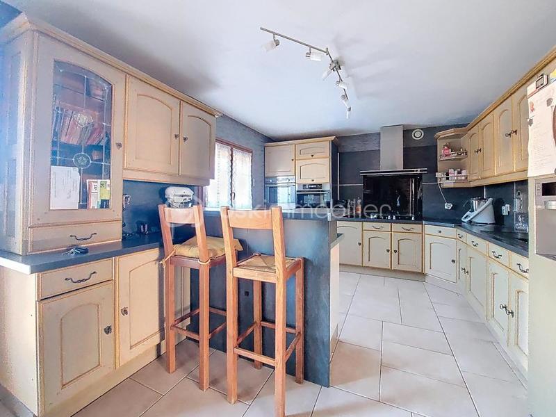 Maison en pierre - 149 m² - 6 pièces