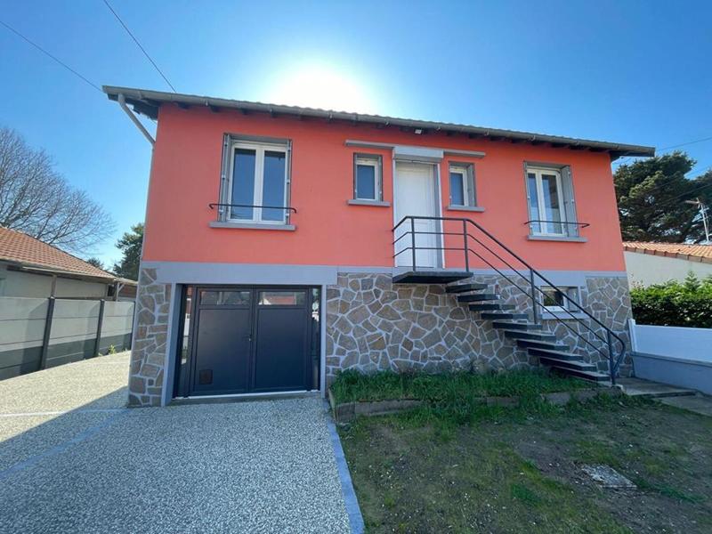 Maison - 102 m² - 5 pièces