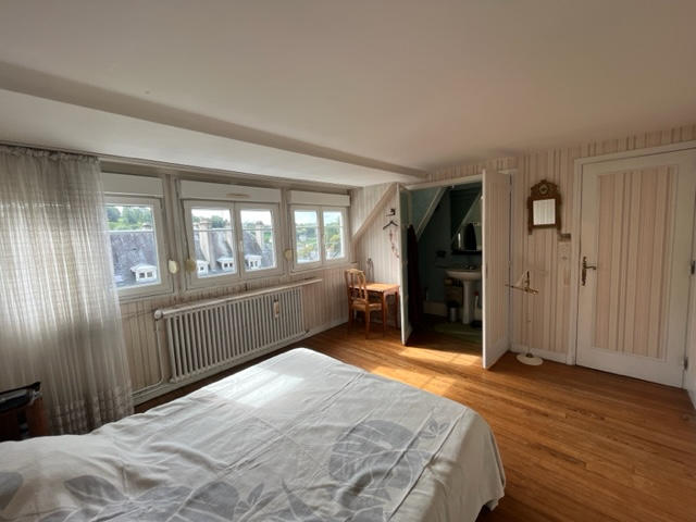 Appartement - 112 m² - 5 pièces