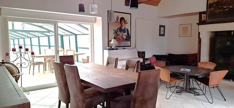 Propriété - 346 m² - 14 pièces