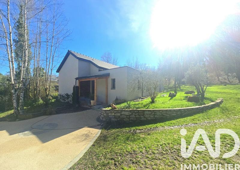 Maison - 120 m² - 4 pièces