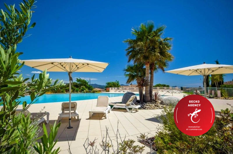 Villa - 90 m² - 5 pièces