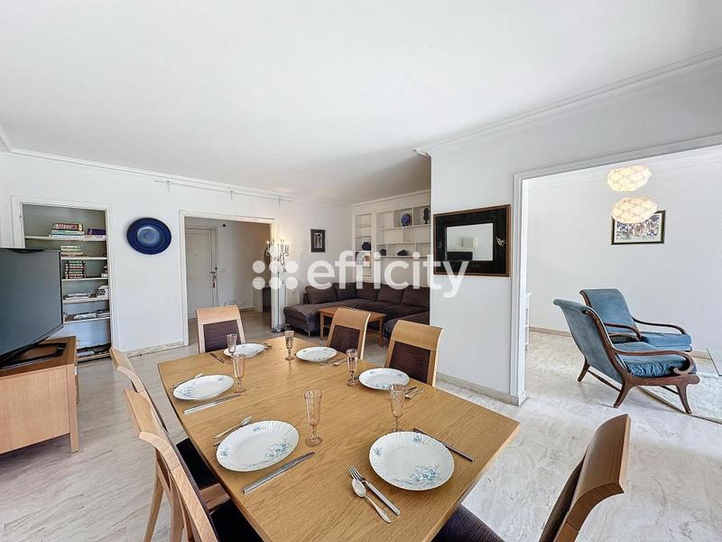 Appartement - 122 m² - 4 pièces