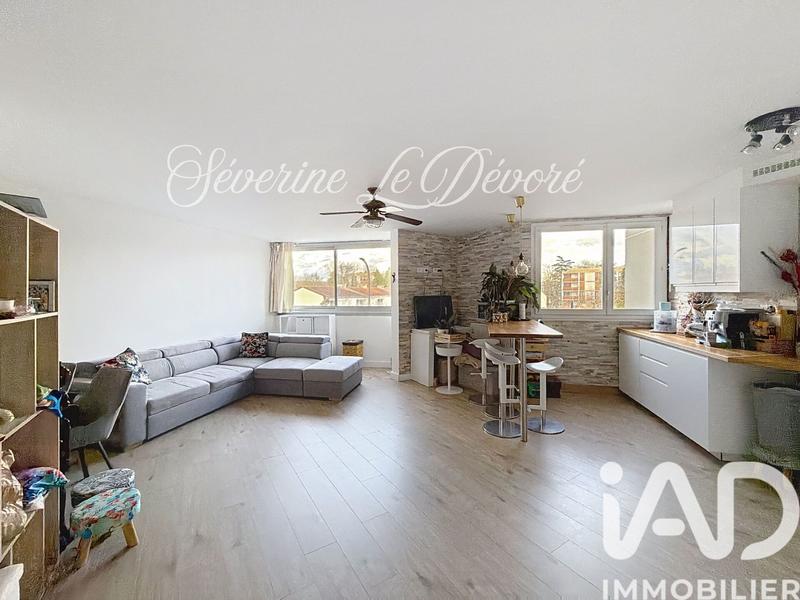 Appartement - 75 m² - 3 pièces