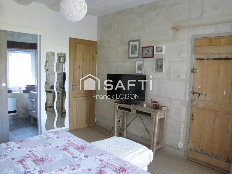 Maison - 225 m² - 8 pièces