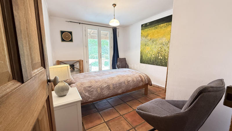 Maison - 200 m² - 6 pièces