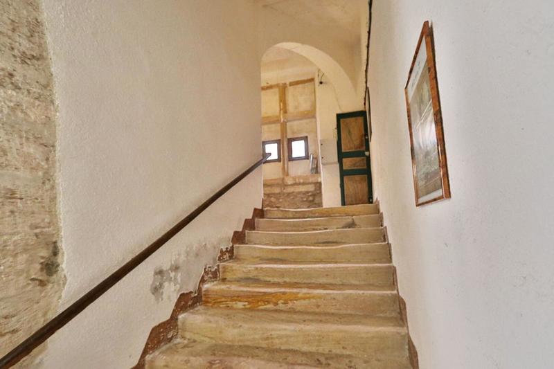 Demeure - 623 m² - 26 pièces