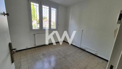 Appartement - 64 m² - 4 pièces