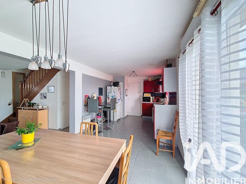 Maison - 81 m² - 6 pièces