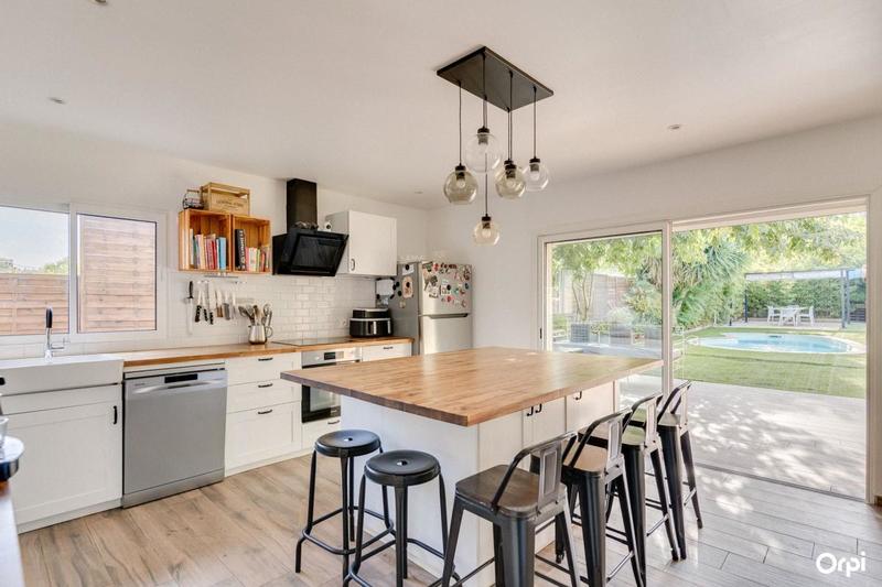 Maison - 135 m² - 4 pièces