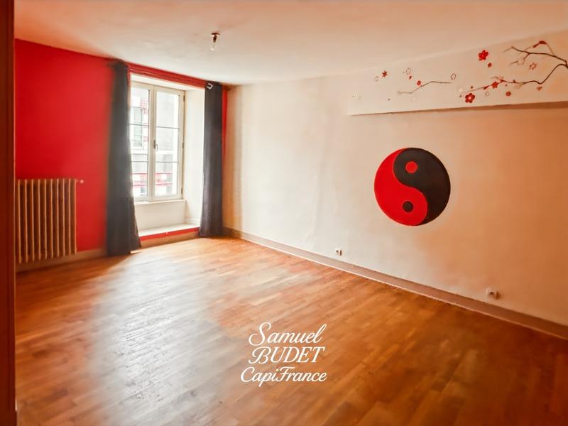 Maison - 138 m² - 5 pièces