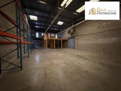 Entrepôt - 376 m²