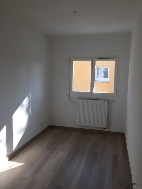 Villa - 80 m² - 4 pièces