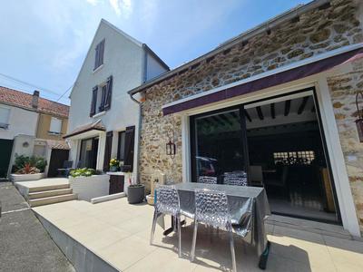 Maison - 170 m² - 5 pièces