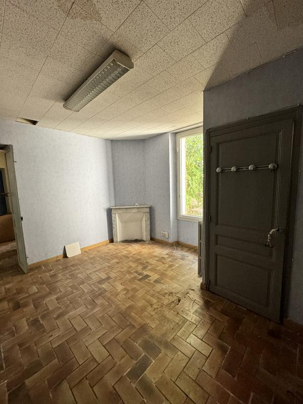 Maison - 145 m² - 8 pièces