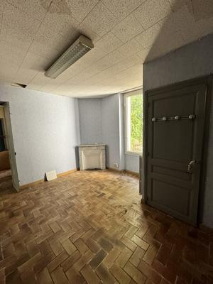 Maison - 145 m² - 8 pièces