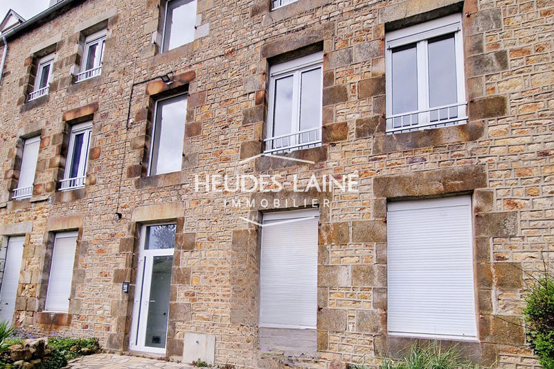 Appartement - 99 m² - 4 pièces