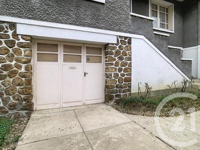 Maison - 98 m² - 5 pièces