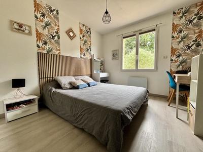 Maison - 138 m² - 7 pièces