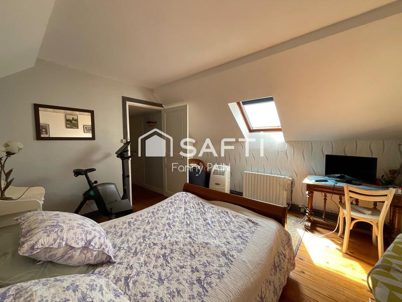 Maison - 90 m² - 5 pièces