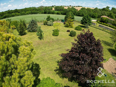 Maison ancienne - 305 m² - 11 pièces