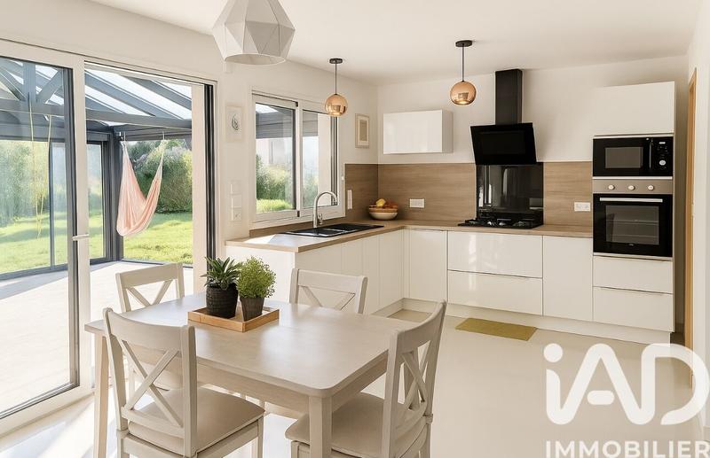 Maison - 140 m² - 5 pièces