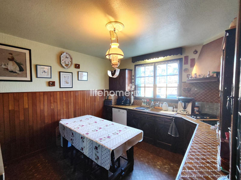 Maison - 253 m² - 8 pièces