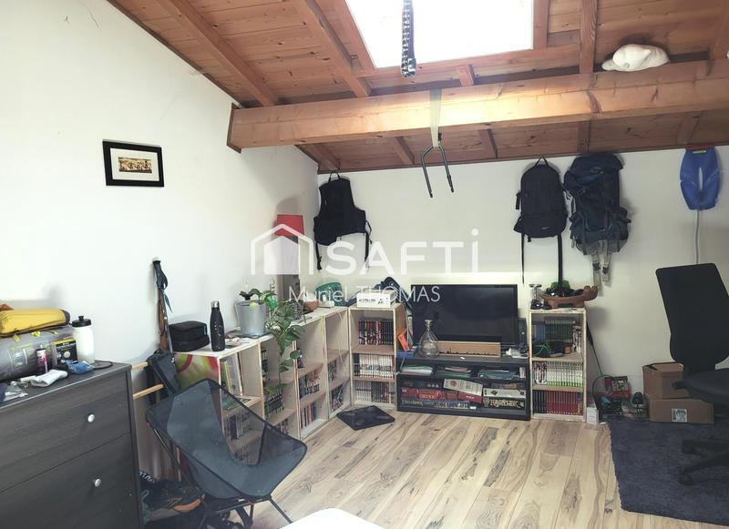 Duplex - 111 m² - 4 pièces