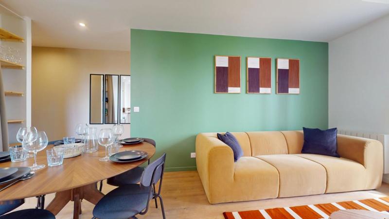 Appartement - 96 m² - 6 pièces